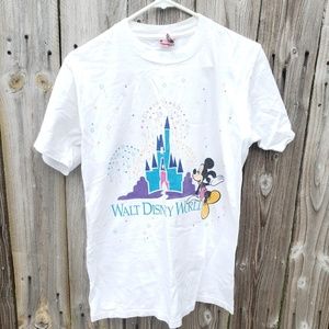 Vintage Disney World Mickey Mouse T-Shirt